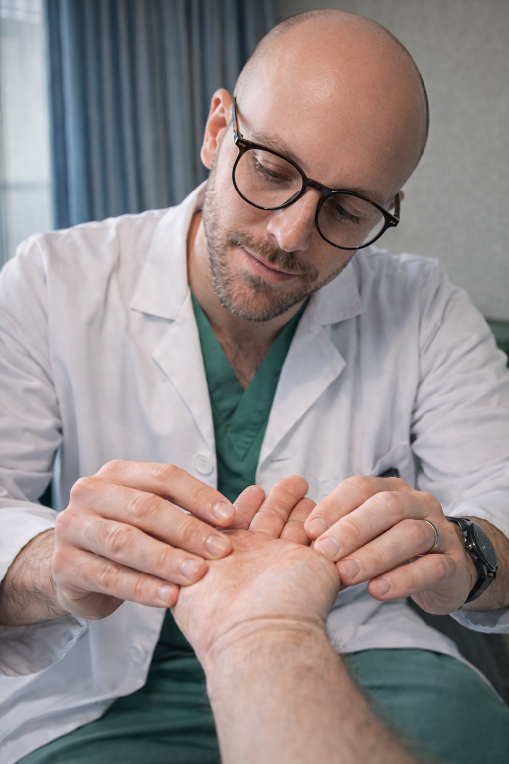 Dr. Mihalic - Spezialist für Handchirurgie